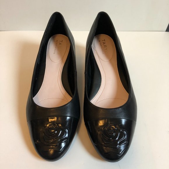 Taryn Womens Leather Round Toe wedge loafers 9.5-  closer to size 8.5 to 9m - Picture 3 of 7